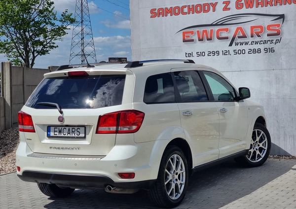 Fiat Freemont cena 45900 przebieg: 146000, rok produkcji 2014 z Nowogard małe 704